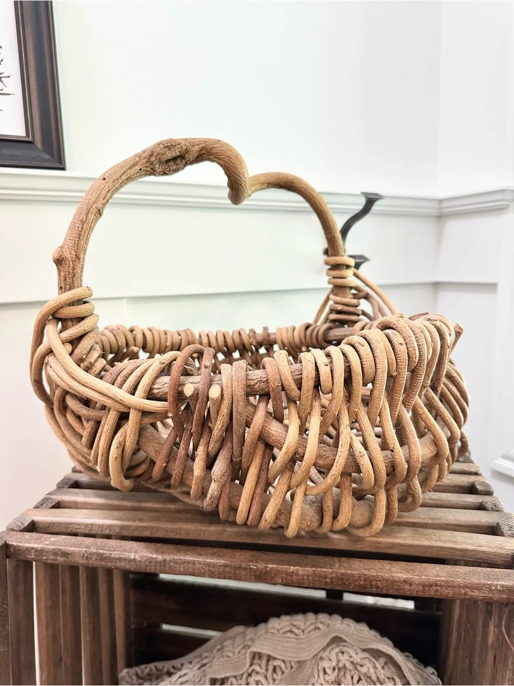 Primitive Natural Woven Thick Vine Basket with Handle - Tan Asymmetrical Gather